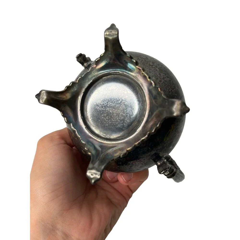 Silver sugar bowl wm rogers ? Tarnished